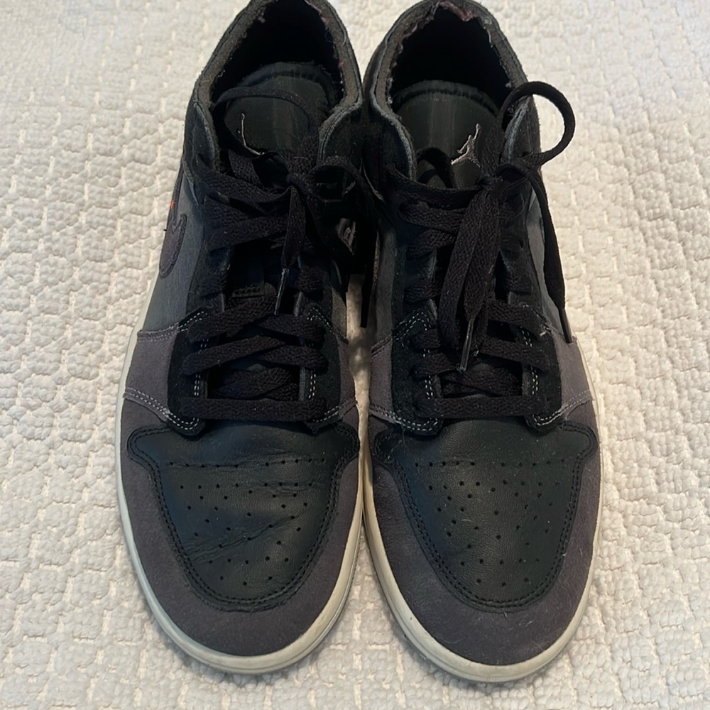 Nike Jordan Low